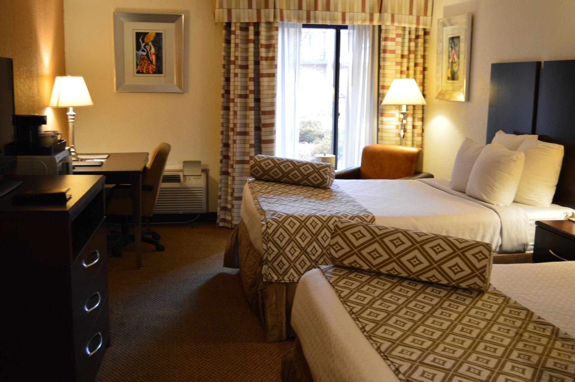 Four Points By Sheraton Detroit Novi Phòng bức ảnh