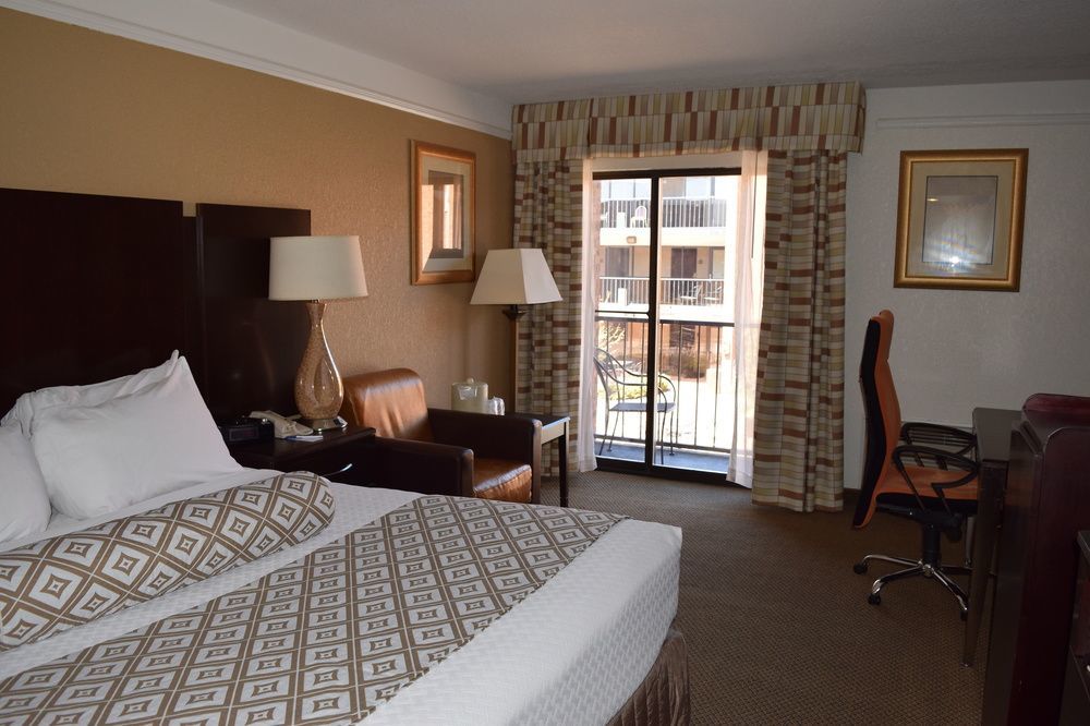 Four Points By Sheraton Detroit Novi Ngoại thất bức ảnh